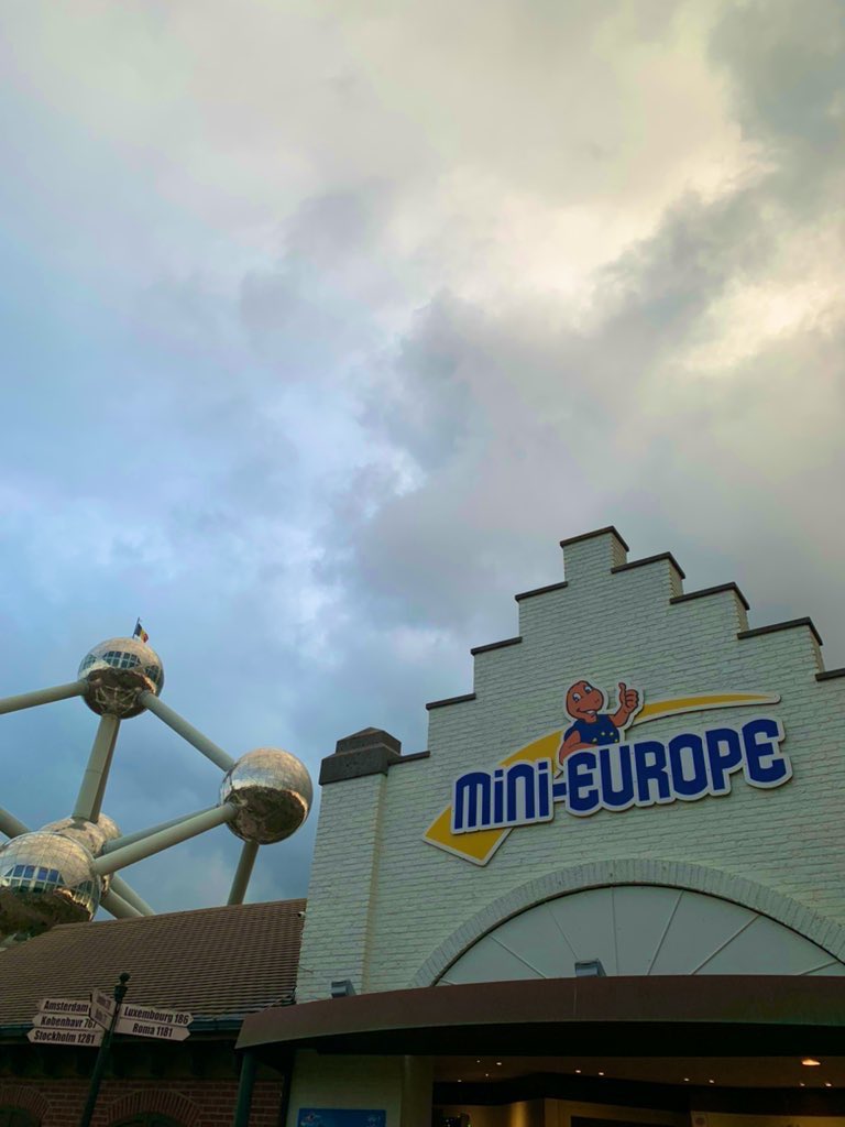 AllemaalSam's tweet photo. The life of a #spokesperson: preparing an upcoming press conference @MiniEurope #Brussels @karinelalieux #MiniEurope https://t.co/Z9BHnHUyId