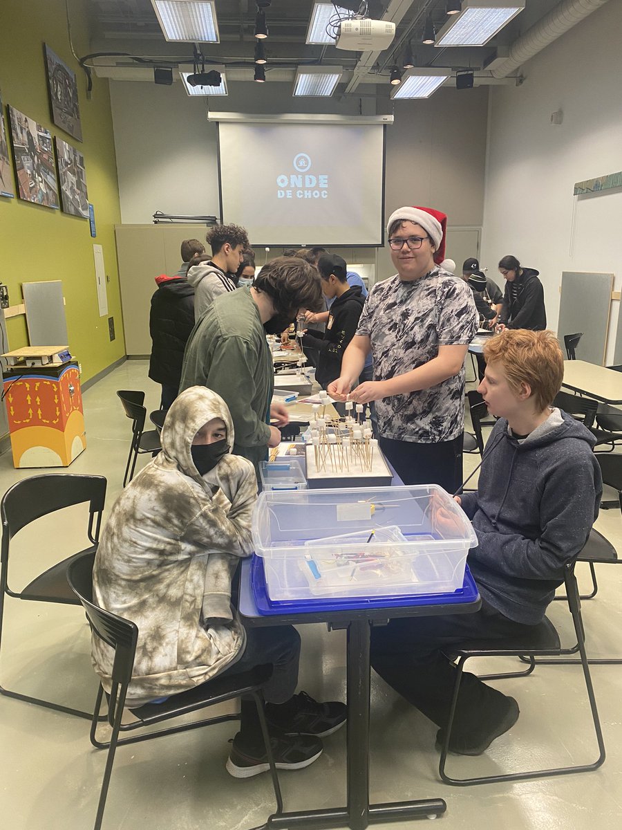 Cferhrhs's tweet photo. We did a workshop on earthquakes and tested our skills building earthquake proof structures. https://t.co/gjHpI3pWao