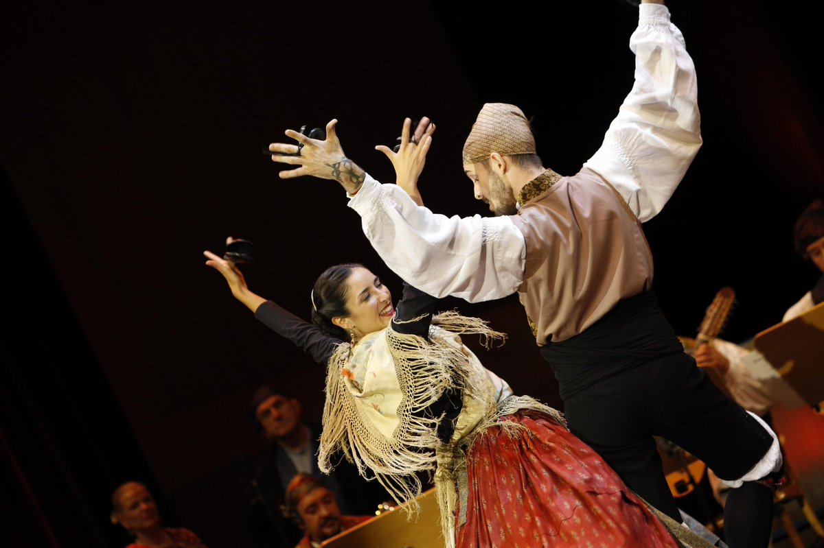 10 plazas, no más, para completar la próxima cata “Catando jota”! Próxima cita en #Fuendejalon, 18 diciembre #CatandoEmocionesGarnacha Apoyando la candidatura de la jota aragonesa a Patrimonio Cultural Inmaterial Humanidad #UNESCO. Inscripciones en larutadelagarnacha.es