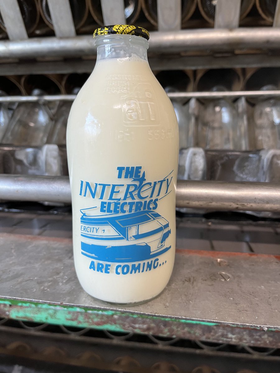 Another really old bottle come down the line Rosa! Fancy that.. electric trains? #reuse #farmhouse #NoPlanetB