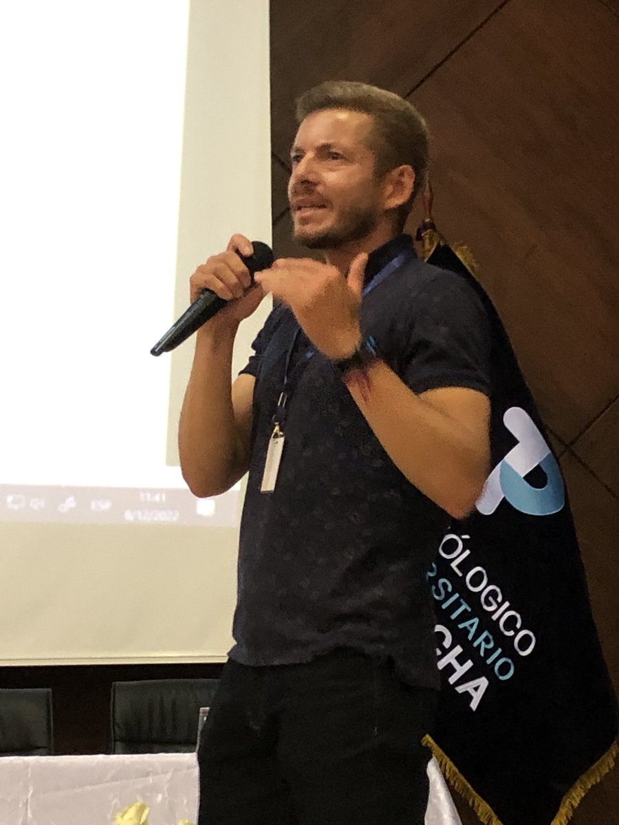 Conferencia “Proceso de Enseñanza-Aprendizaje en el Fútbol Base”, por el MsC. Daniel Ignacio Rosales Borrero 🇻🇪🇧🇴

#CICIGA #SoyTecnologicoPichincha #Ecuador #Bolivia #Venezuela