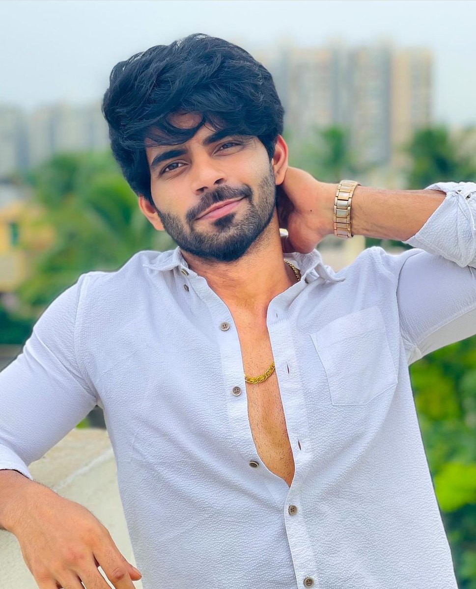Nitha_B20's tweet photo. Kaatruku nandri solluven unai theendi enai vanthu seruvathal. Tholaithooram pirivai koduthalum unai sera vali seithathu KAATRU 🍃
@OfficialBalaji 🫶❤️
#WeLoveBala #BalajiMurugadoss #BalajiMurugadoss𓃵
#Bala #Ownpoems #Justforhim #FeelMyLove🫶 #PoemsofNitha https://t.co/AYHSGvg5le