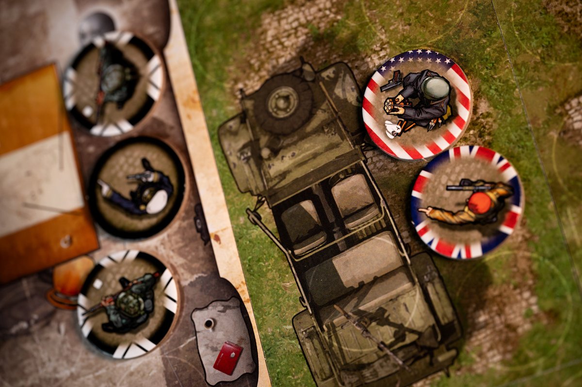 Let's blow this facility up! 💥

V-Sabotage is available in both 🇬🇧 and 🇫🇷 on our online shop 👉 triton-noir.com/collections/al…

#WW2 #wargames #boardgames