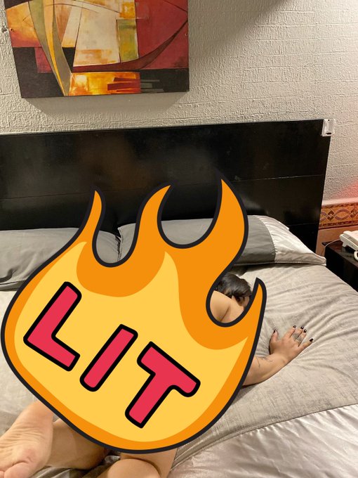 Que esta pasando 👀🙉🥵  🤤 https://t.co/9Wa5njZX3v 🫣 https://t.co/WPKLNSdWZS