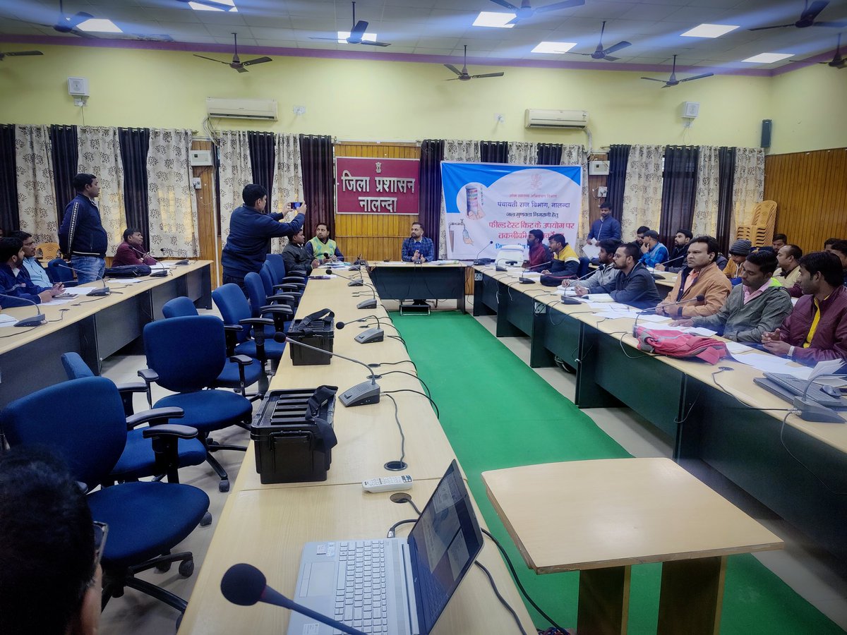 imNavKP's tweet photo. Water samples under Nal-Jal Scheme will be tested with multi-parameter field test kits.

- Testing of pH, total hardness, alkalinity, chloride/nitrate/arsenic/fluoride/iron content &amp; bacteriological test by H2S vial.

- Report to be entered on the e-JalShakti portal.
@dmnalanda https://t.co/mIAqgOxmrh