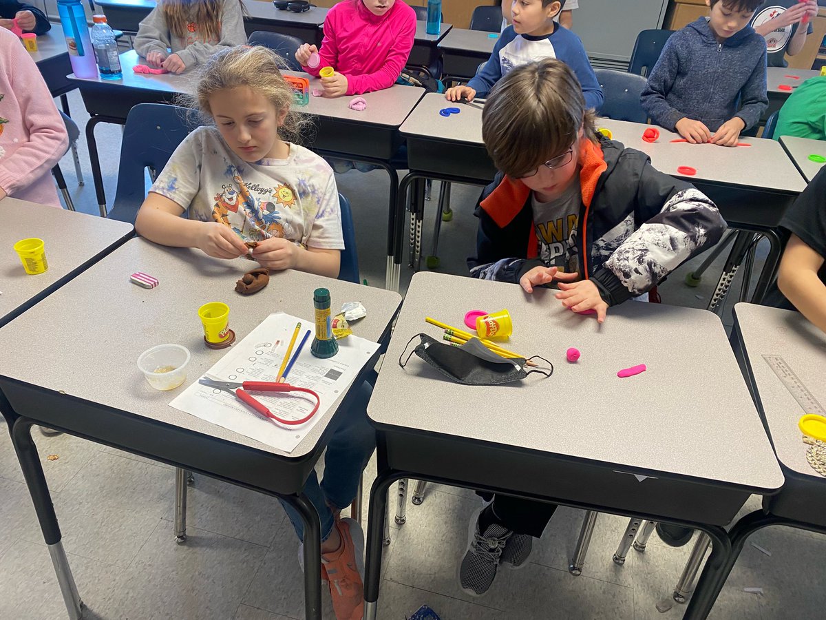 dewit2014's tweet photo. Ms. Sibbick, our Student Teacher, shared Play-Doh coding with our class today. Mr. Cimino’s grade fours learned the concept in a fun and different way. #arps2022 https://t.co/ln4vZi2xKf