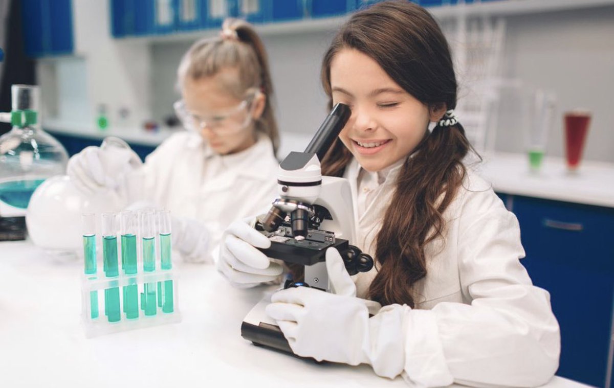 Looking for a last-minute gift for a forensic science enthusiast? This holiday season, we invite you to become a friend of the CFSRE.

You will receive exclusive access to our scientists, lab, and friend-only classes for adults and families.

Join Today: lnkd.in/eDEci5uT