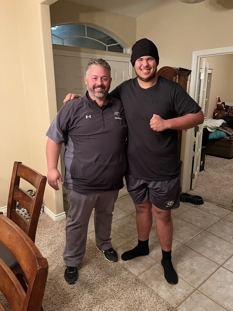 A thnks to <a href="/CoachMcFadden/">Ryan McFadden</a> for a awesome home visit meant a lot to me and my family.