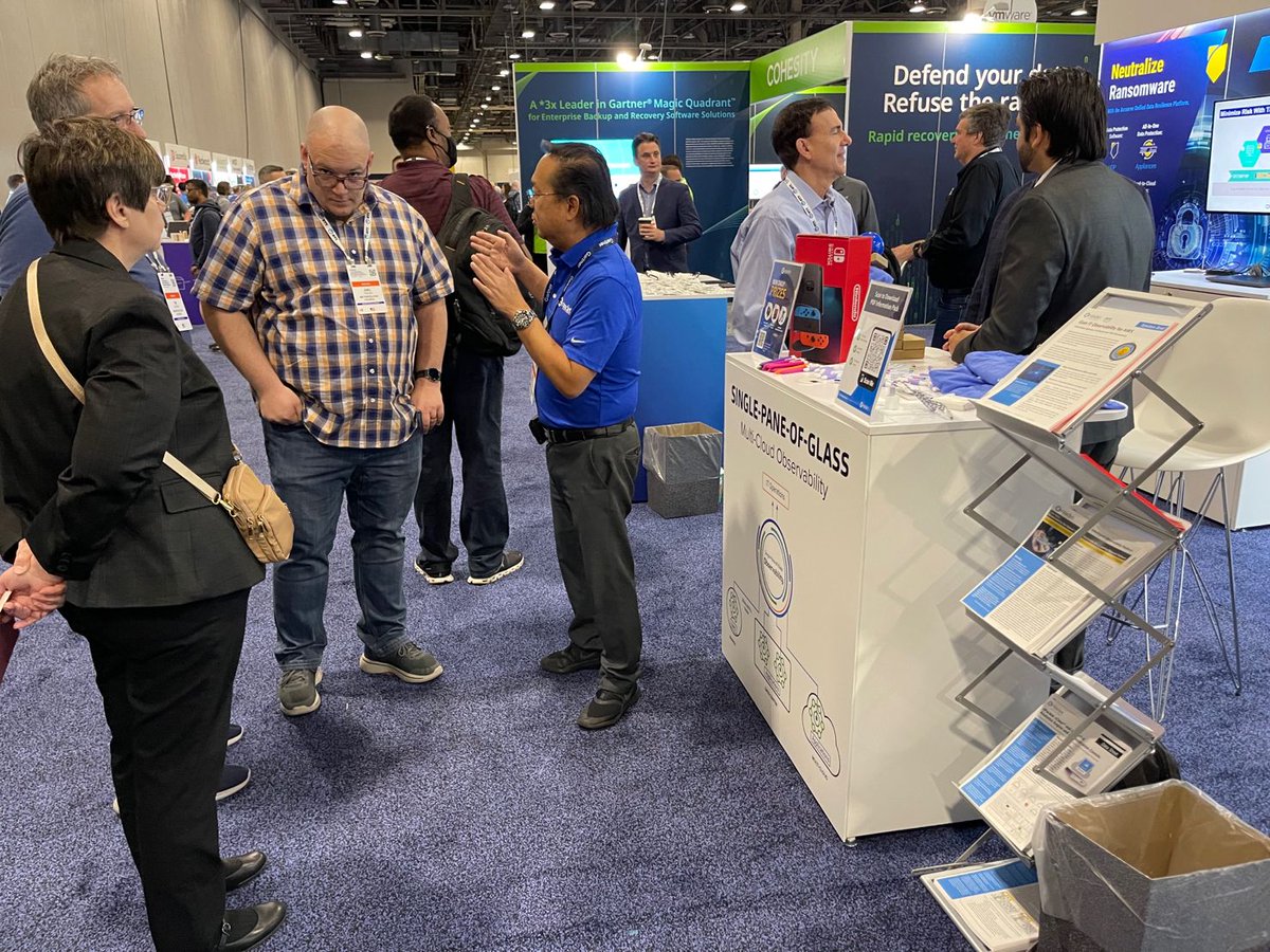 cPacket's tweet image. Day one at #Gartner #IOCS at #cPacket booth.