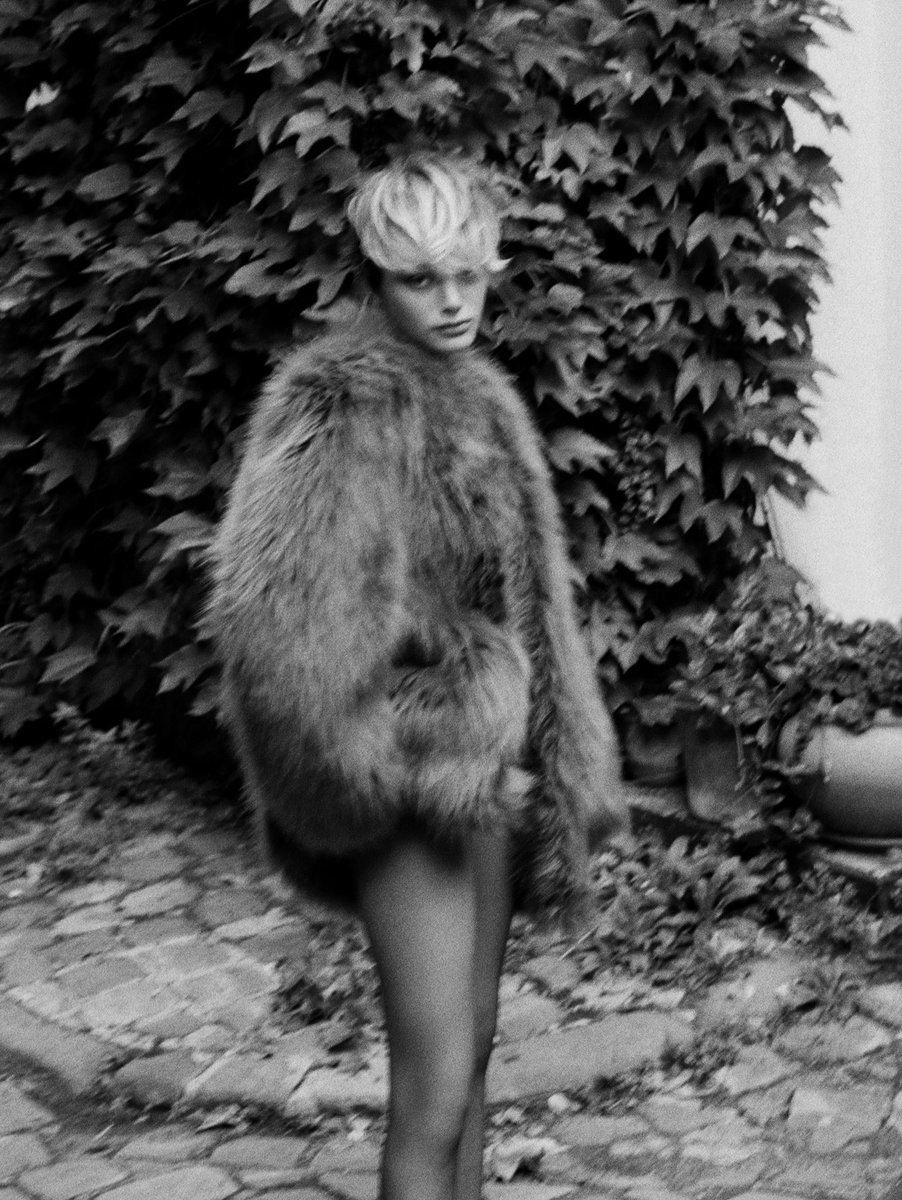 StormModels's tweet photo. #simonakust for #cap74024 https://t.co/HyauszlnrA
