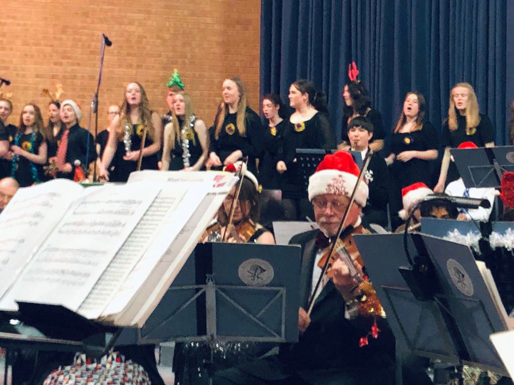 Christmas has arrived at SCC! What a fabulous concert and what a great response from the audience at the Coton Centre last weekend.  Senior and Dynamic Voices did us proud, accompanied by the wonderful Royal Sutton Coldfield Orchestra and Youth Ensemble...