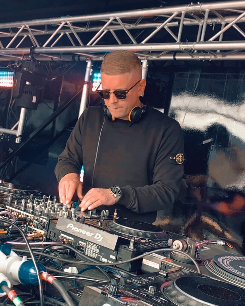 This was our November 2022!

November was all about the collab between Melsen &amp; Nadia Gattas, new Tech House bangers by Andrew Mathers and Marvin Sykes, and many more musical highlights! Listen to them all in our Be Yourself Showcase, now live!

#beyours… instagr.am/p/Cl6lb63sNOm/