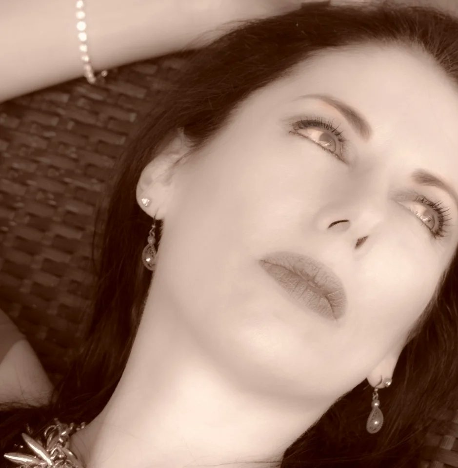 AriBeautifulBel's tweet photo. ¿Qué se le antoja hoy mi 👑 💋...?
#model #actress #portrait #bnw #beautyphotography #photography #photoshoot #reelsinstagram
#solesmodels
@AriBeautifulBel https://t.co/IEnFlp1ePj