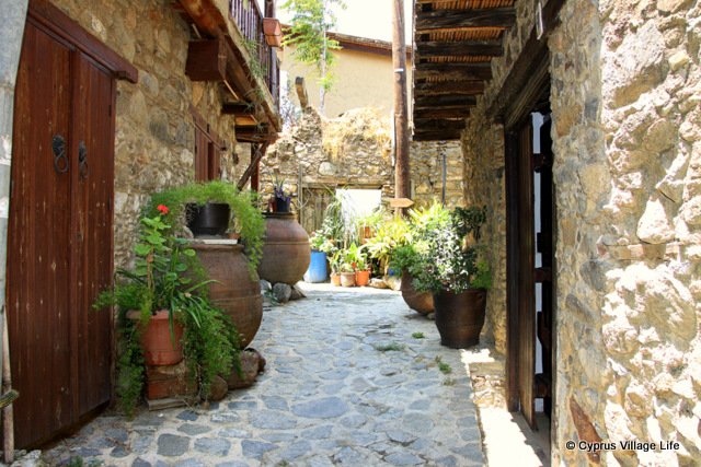 photosofcyprus's tweet photo. Kakopetria Village #Cyprus #Kakopetria #Nicosia #Village #Pithari #Culture #Architecture #Photography https://t.co/UvRqBEb8Ui
