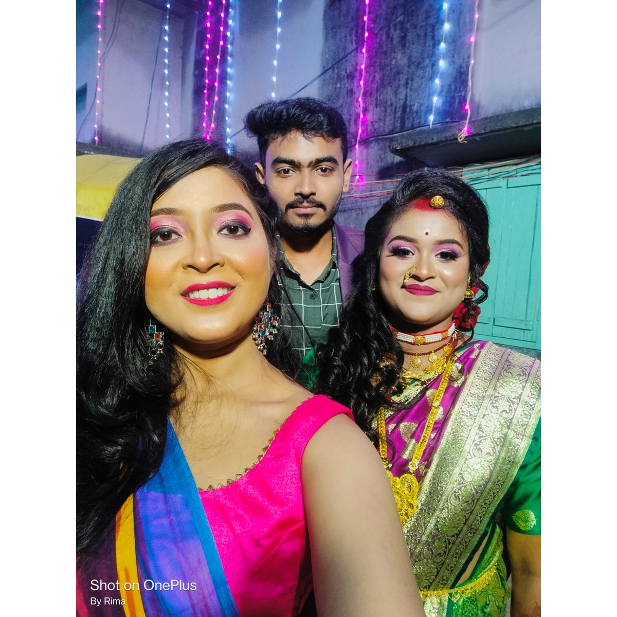 RimaChatterje's tweet photo. I wish you have a wonderful marriage and a happy life ahead. π
Your long awaited one and only dream has finally come to pass,now you have all that you want,,,
#brotherwedding #receptionnight #reception #receptionparty #receptionbride #newleymarriedcouple #grouppic #enjoylife https://t.co/VstbeByZBO