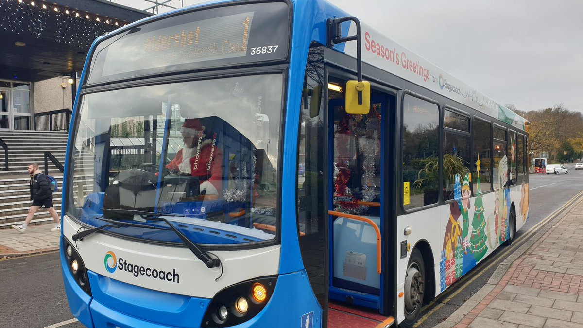 I caught the Santa Bus to Aldershot on Monday.  Great fun <a href="/StagecoachSouth/">Stagecoach South</a>