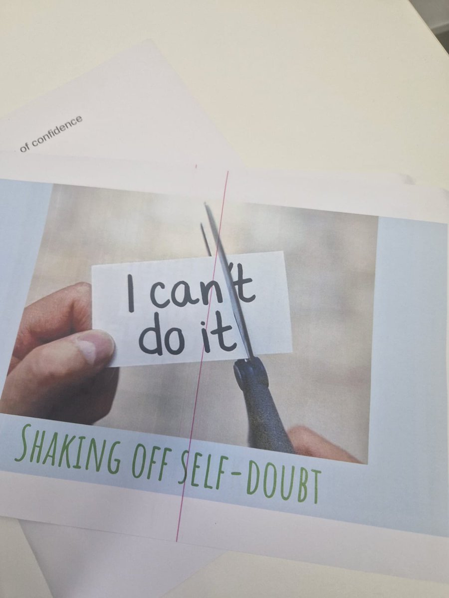 ParentPowerEdUK's tweet photo. Sharing a brilliant session delivered by our Youth Champion volunteer🏅today! The theme was about #confidence and she was simply #inspiring! She talked with 6 kids about #overcomingfear, #anxiety and #negativethoughts. Great afternoon!❤️

#parentpoweruk https://t.co/rAfzfjM6Rk