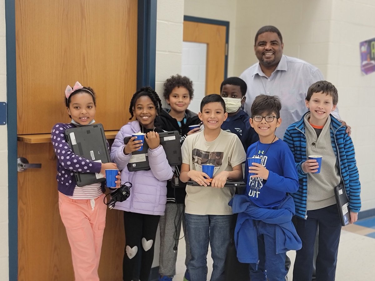 Francis Legagneur (@principal_lses) on Twitter photo Had a great time working with our <a href="/LortonStationES/">Lorton Station ES</a> students as they provided their voice to the FCPS student voice survey. <a href="/ccberry16/">Christine Berry</a> <a href="/AP_C_LSES/">Dawn Ansari-Champion</a> <a href="/graceetayloredd/">Grace E. Taylor, Ed.D.</a> <a href="/KraftJesse/">Jesse Kraft</a> <a href="/fcpsnews/">Fairfax Schools 🌟</a> <a href="/FCPSR3/">FCPS Region 3</a> #meepmeep Had a great time working with our <a href="/LortonStationES/">Lorton Station ES</a> students as they provided their voice to the FCPS student voice survey. <a href="/ccberry16/">Christine Berry</a> <a href="/AP_C_LSES/">Dawn Ansari-Champion</a> <a href="/graceetayloredd/">Grace E. Taylor, Ed.D.</a> <a href="/KraftJesse/">Jesse Kraft</a> <a href="/fcpsnews/">Fairfax Schools 🌟</a> <a href="/FCPSR3/">FCPS Region 3</a> #meepmeep