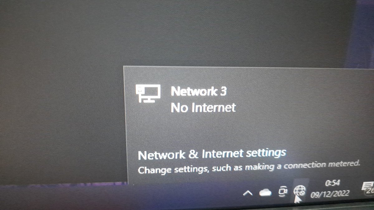 sidandui's tweet photo. @MNCPlayID tolong dibantu yak. Jadi apa? Prok prok prok. Ini situasinya udah restart router, dan restart pc. https://t.co/a6yQF7JiAG