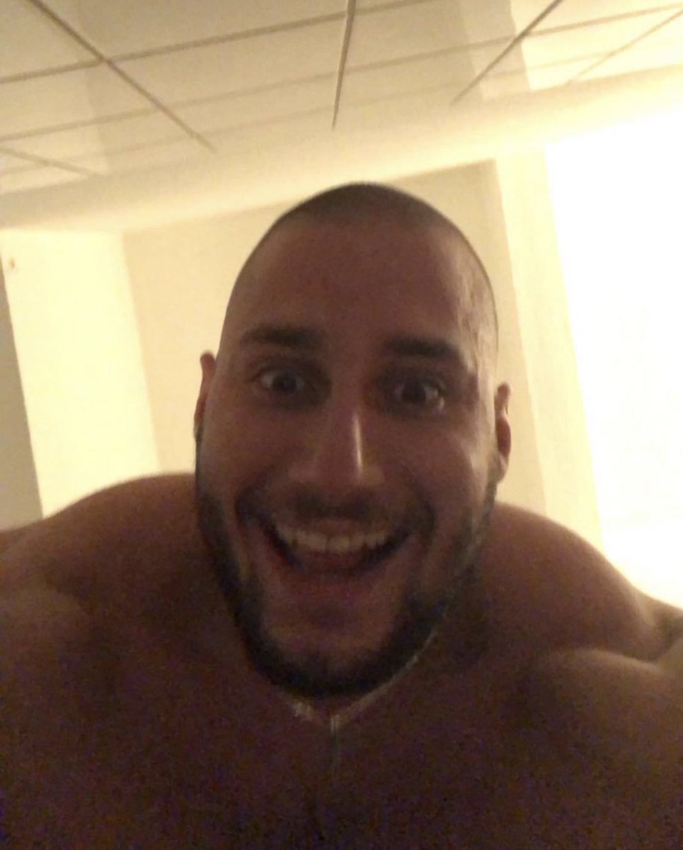 RamosTesto's tweet image. nicht vergessen euch für das Switchero morgen anzumelden! 10€ mit eurem Duo an Miguel-829@gmx.de 
4v4 1nd bis 8 only cons meine Pumpaa 💪🏽 ich küss doch euer Herz!!