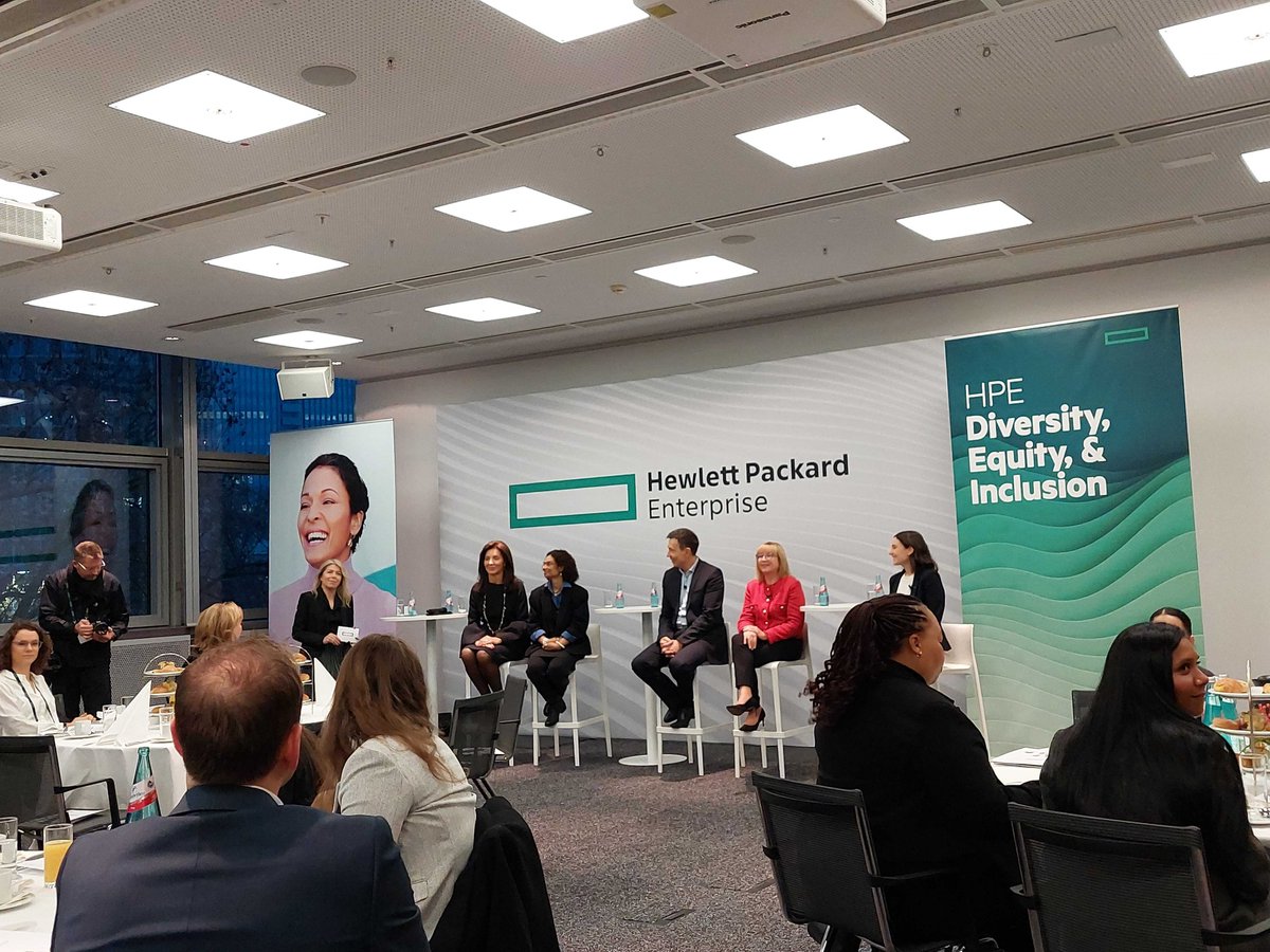 EventI4d's tweet photo. Thank you to everyone for an amazing event! Successful two days of sharing inspiring #ideas  and best practices and making new #connections  🤝 at #HPEDiscover Frankfurt 2022 ✅#i4Devents #eventmanagement #eventservices #extraordinaryexperience https://t.co/ZJdIbEDI9i