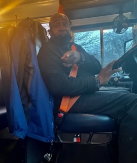 MeadeHgtsAACPS's tweet photo. Meade Heights loves our bus drivers and bus aides! Our driver gives his students high-fives every day! #MightyMeade #AACPSAwesome #busdriverlife @AACountySchools https://t.co/WhEHbCZvKY