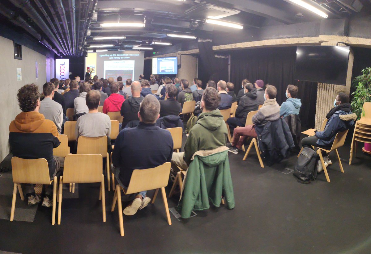 Zéparti pour le #RennesJSs09e02 🎉

Deux beaux talks, des beaux gens, des news de qualitay par votre speakerine d'un soir <a href="/NicoPennec/">Nicolas Pennec</a>, bah juste let's go quoi ? 😍