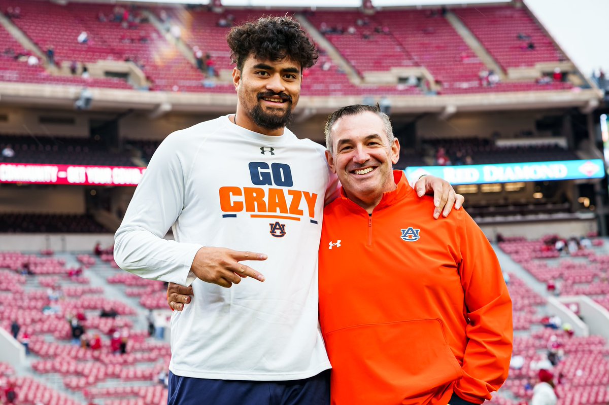 Can’t thank this man enough for giving his all to the players and Auburn each and everyday.  Relentless recruiter and one of the best coaches in the business when it comes to developing players to reach their fullest potential, on and off the field 🖤 #RocProduces #PassRushGuru