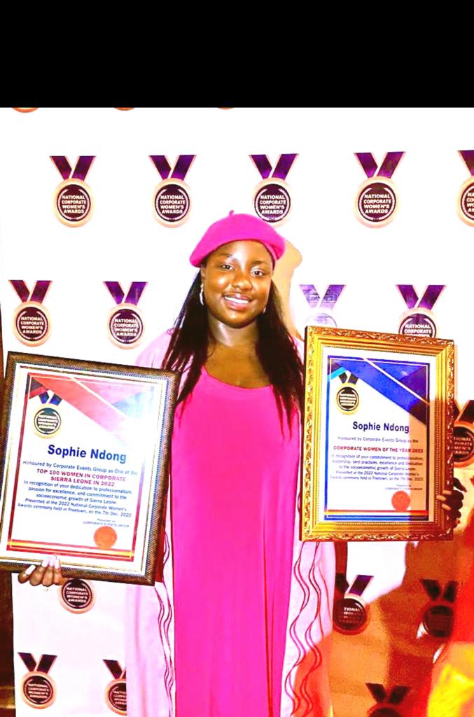 SosLeone's tweet photo. Another accolade for Sophie Ndong Country Director of @SosLeone  for outstanding role in developing socio-economic growth in Sierra Leone. Award dedicated to staff whose hard work and dedication made it possible. #Dedicatedteam #Achievingresultstogether https://t.co/Eh4kgfZOJb