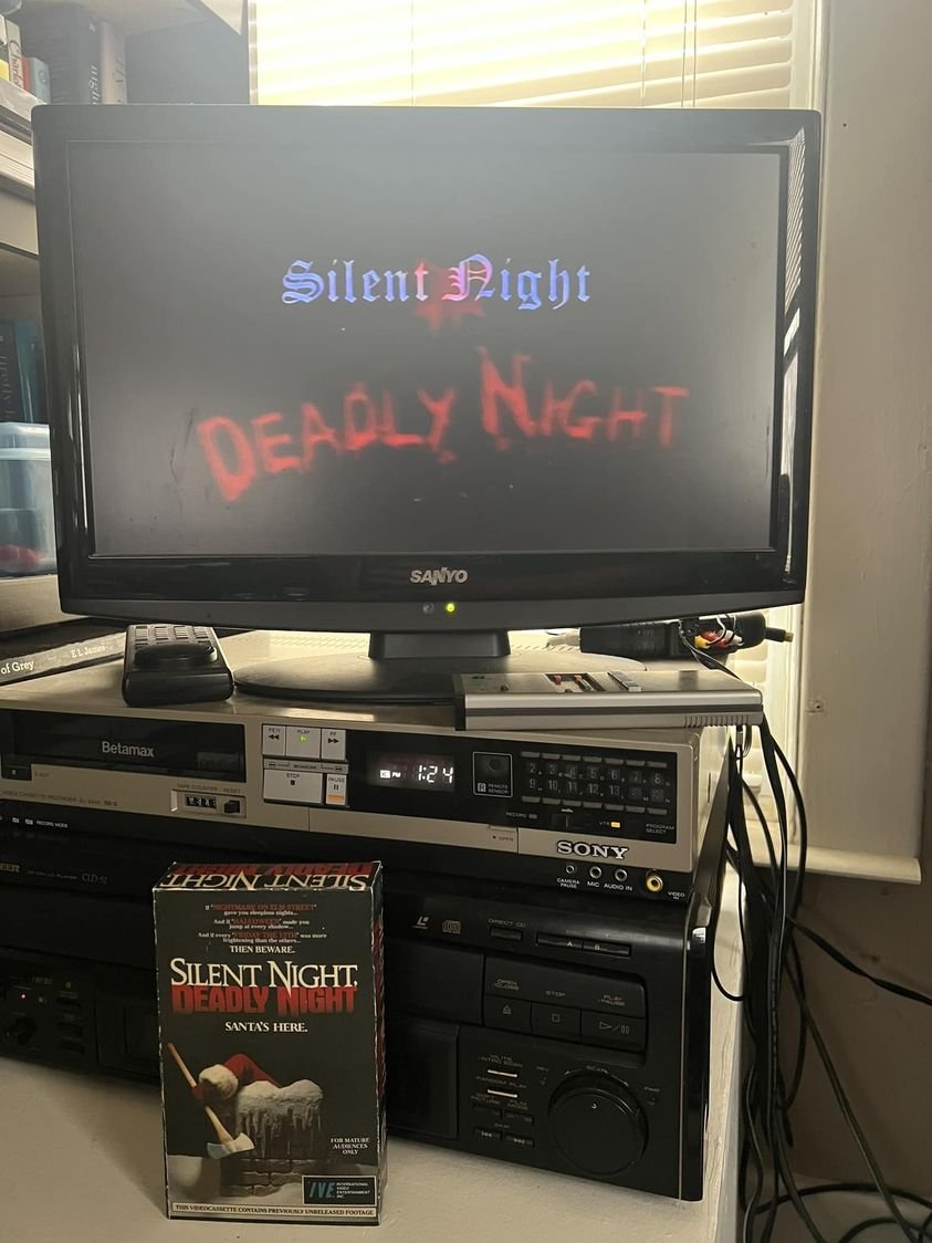 SlasherQuest's tweet photo. NAUGHTY!
#SilentNightDeadlyNight #Betamax #Beta #SlasherFilm #Horror #DeadVideoFormat #PhysicalMedia https://t.co/J0sKbgA2B6
