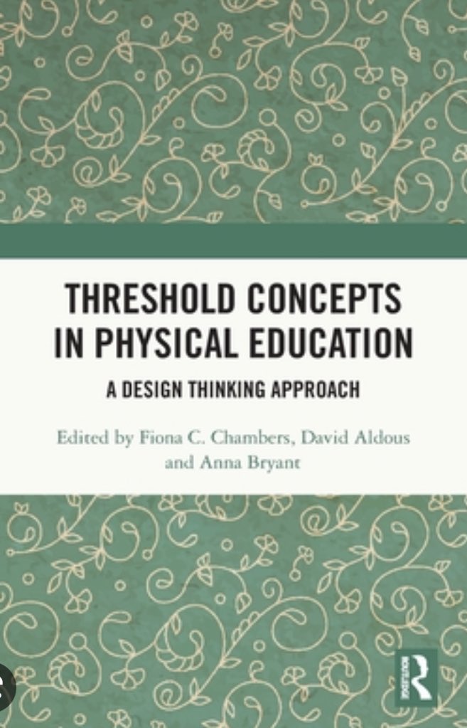 UCCSchoolofEd's tweet photo. Huge congratulations to our colleagues Dan, Kevin, Alicia, Kathy and Fiona on the launch of THREE different books this afternoon in @UCC!! It was great to see their work celebrated and well done to all involved 📚 https://t.co/TAS82wzFlD