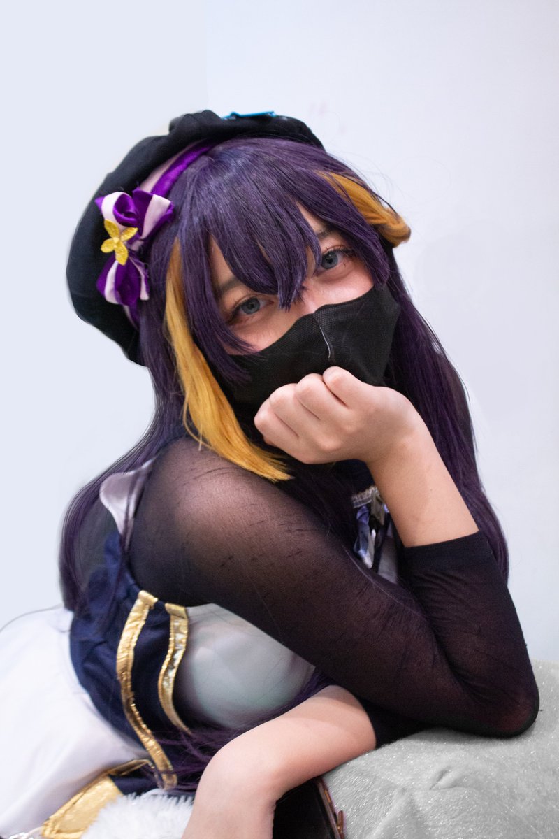 Artictionn's tweet photo. Been going to cosplay events every week these past few months, it's been really fun!!

took these photos of a cute Petra cosplayer!!🐧❄️
cos by @Eloisrinn 
#CosPetra https://t.co/rvNCju7HI4