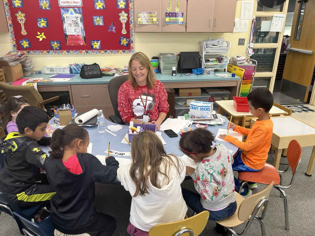 MtView07836's tweet photo. WINN for our Kindergarten students @melandyk  @MountOliveTSD https://t.co/2UpHvSacaL