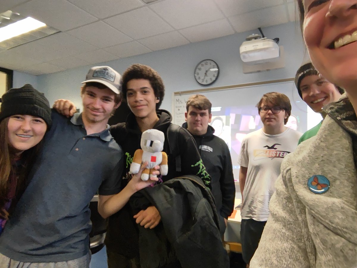 knwilson's tweet image. @Cojomax99 our class selfie! #rvtc2 #MinecraftEdu #CSEdWeek #HourOfCode