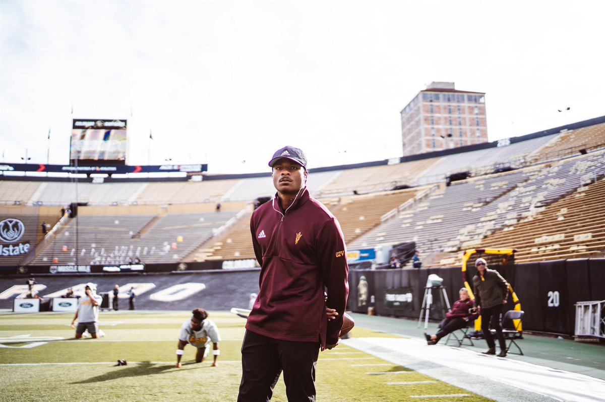 TheCoachFletch's tweet photo. The best young DB Coach in the game! Very instrumental in developing a young DB group @ASUFootball in only 1 year! Great man, Great character, Great Family! Former SEC starter as a Freshman & All American in HS as a Freshman. @nickharvey_01 is #GODGuided #TheFuture Follow him. https://t.co/aGa6aUu1UB