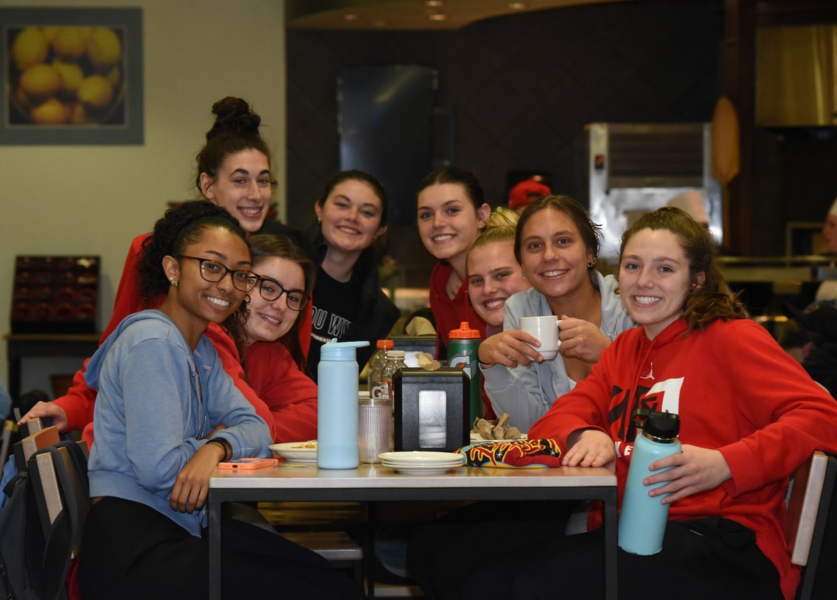 W&J College tweet media