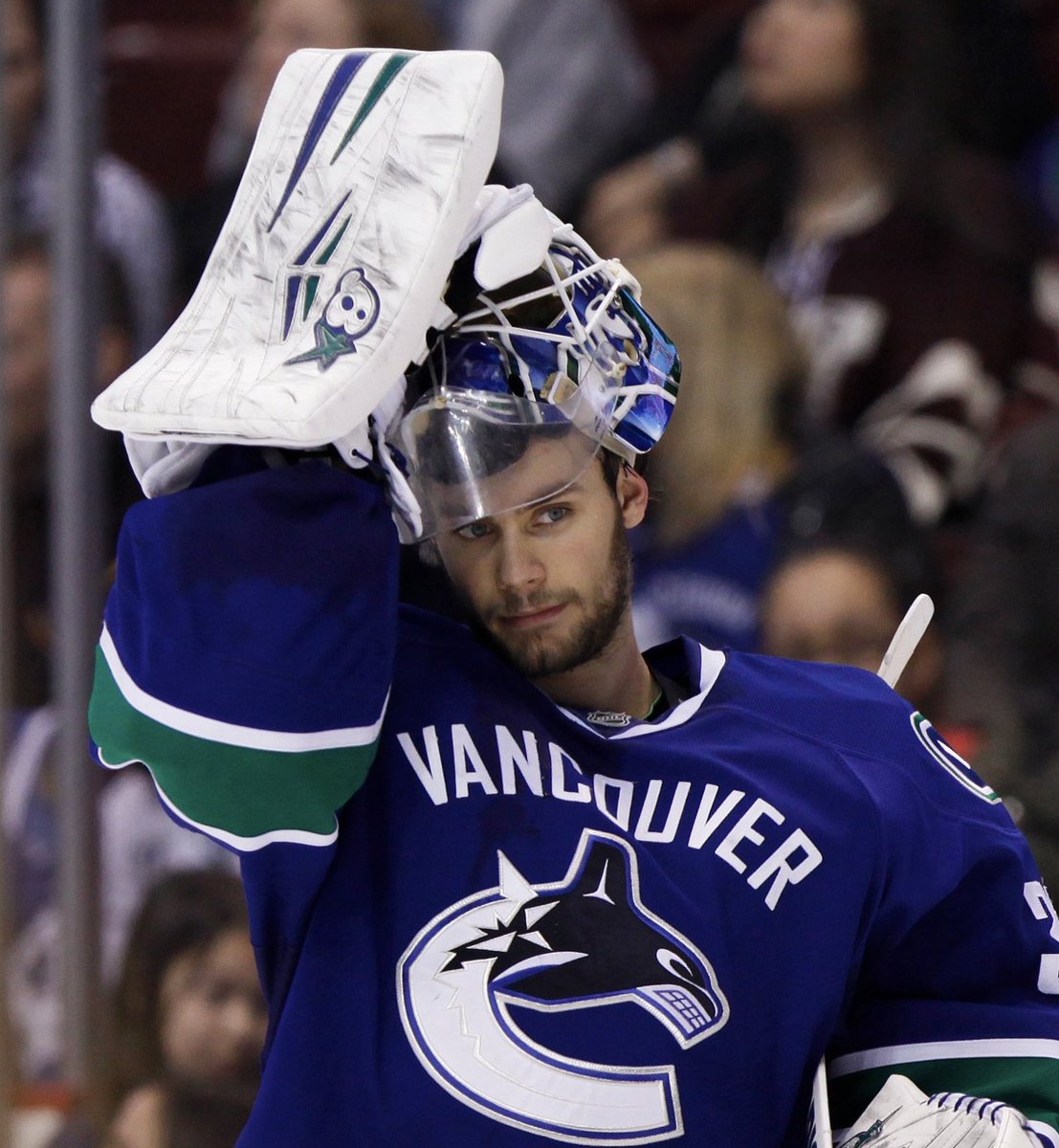 BioDriveHockey's tweet photo. Next week I have a chat with @eddielack, another one of my favorite players that I had an opportunity to work with.

We’re going 2 chat about his hockey development, his takeaways when climbing the ladder 2 the NHL &amp; how he handled adversity. 

Pass along questions, happy to ask! https://t.co/dEAZ9nOACK