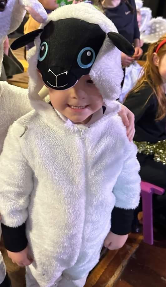 xDebbiexm's tweet photo. Nativity 2022 ✨️
So proud of you little man! https://t.co/if72GAkqge