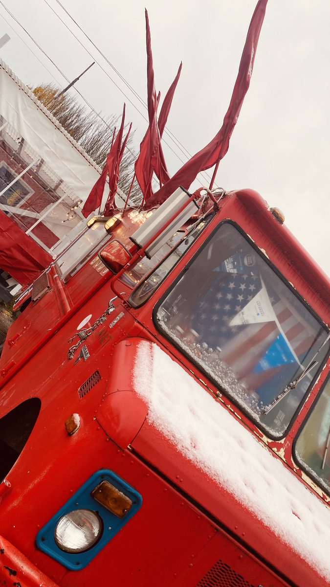 We’re closing earlier today at 3 p.m.  Apologies for an inconvenience.