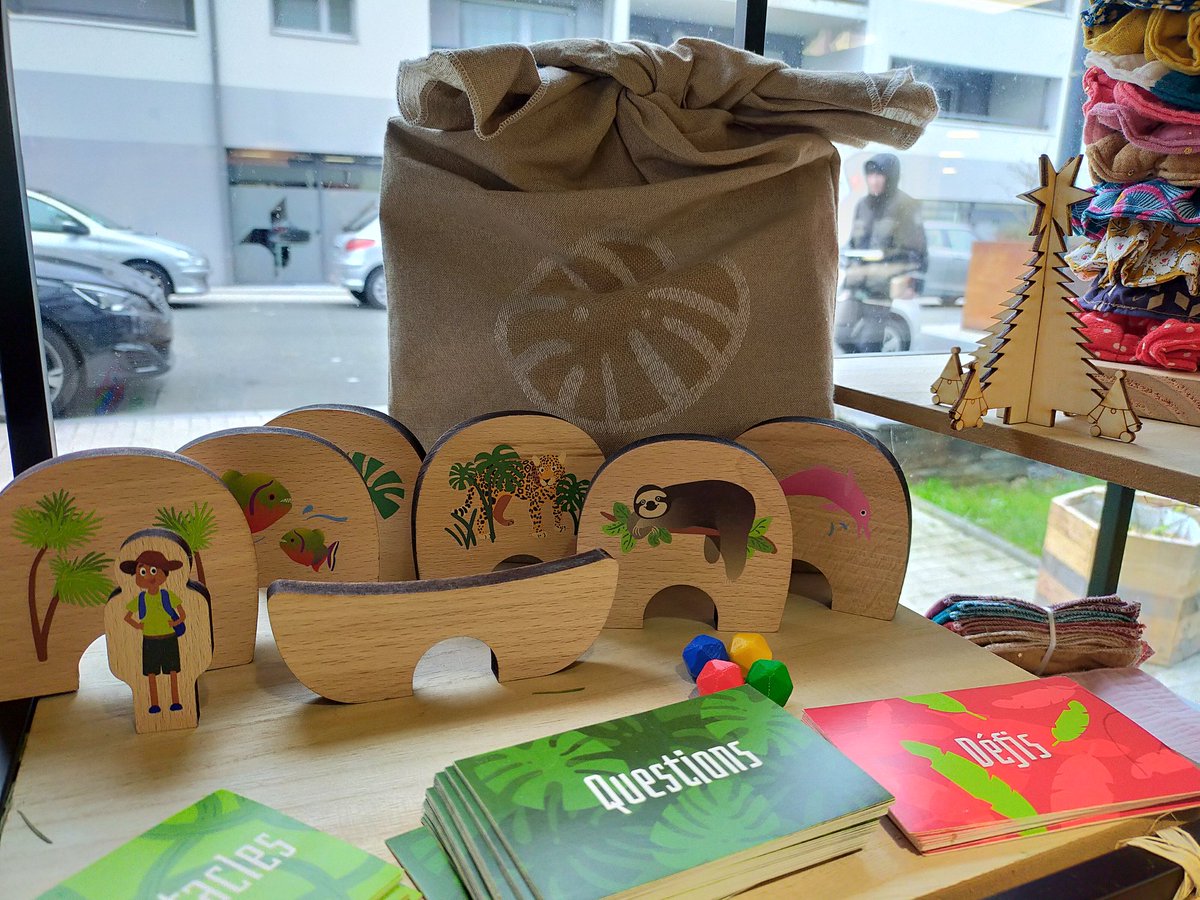 ptpoidscarottes's tweet photo. [ 🎲💚 Jeux en bois et éco-conçus ]
Éducatif et rigolo, au top.
 @Sloli_editions . Fait en France. 
Coup de coeur sur les carnets d'activités. 
A découvrir ou à mettre au pied du sapin !
🥕 A très vite. https://t.co/7pXLlPBqAe