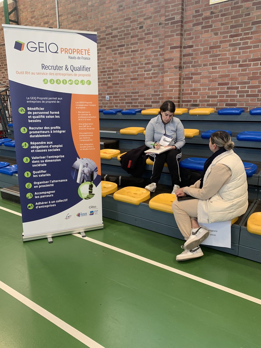 Corinne NEVEU (@neveucorinne) on Twitter photo Allier #sport #partenariat et #jobdating pour réaliser des #recrutements et satisfaire les #entreprises, #objectif Du Stade Vers l’Emploi aujourd’hui à <a href="/VilleDeOignies/">Ville de Oignies</a> . Encore une belle réussite 👍 @FredericDanel <a href="/ELeroy07/">Emmanuelle Leroy</a> <a href="/JlucDerambure/">Jean Luc DERAMBURE</a> <a href="/FFAthletisme/">FFAthlétisme</a> <a href="/C_Bailleul62/">Christophe BAILLEUL</a> <a href="/TonyD_HDF/">Tony D</a> Allier #sport #partenariat et #jobdating pour réaliser des #recrutements et satisfaire les #entreprises, #objectif Du Stade Vers l’Emploi aujourd’hui à <a href="/VilleDeOignies/">Ville de Oignies</a> . Encore une belle réussite 👍 @FredericDanel <a href="/ELeroy07/">Emmanuelle Leroy</a> <a href="/JlucDerambure/">Jean Luc DERAMBURE</a> <a href="/FFAthletisme/">FFAthlétisme</a> <a href="/C_Bailleul62/">Christophe BAILLEUL</a> <a href="/TonyD_HDF/">Tony D</a>