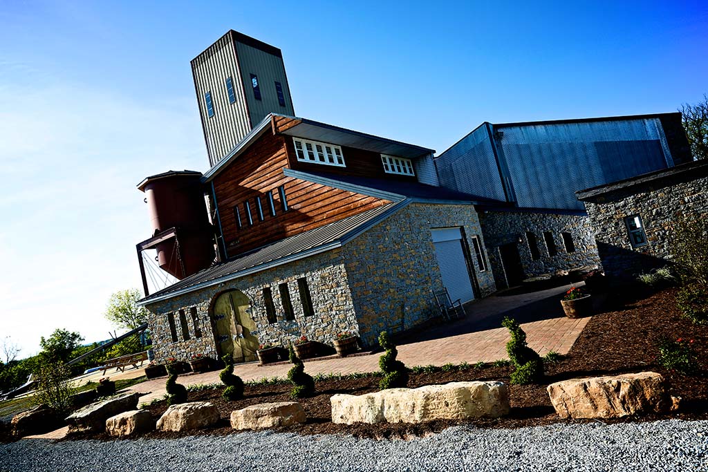 BourbonFlight's tweet photo. Willett Distillery to invest nearly $93 million in Washington County 
https://t.co/ewHXbx6CMI https://t.co/Tfz7IkC3qp