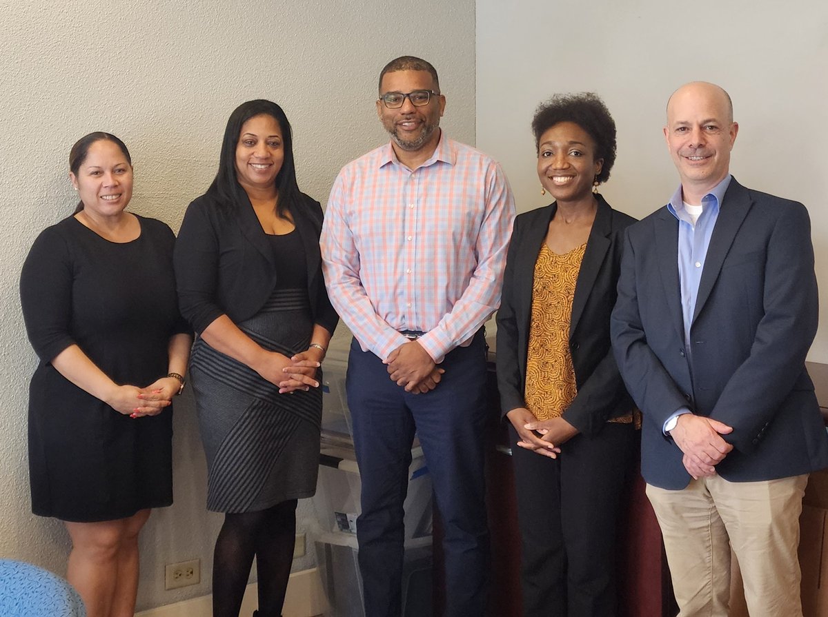 It was great to meet with <a href="/hbnemiroff/">Howard Nemiroff</a> and Mawuena Torkornoo from <a href="/SprottSchool/">Sprott School of Business at Carleton University</a> to discuss the potential of partnerships with the Bermuda Public School System. Thank you, <a href="/lynesha_bda/">Lynesha Lightbourne</a> and <a href="/ABIR_Bermuda/">Association of Bermuda Insurers & Reinsurers</a>, for helping make the connection. #learningpartners