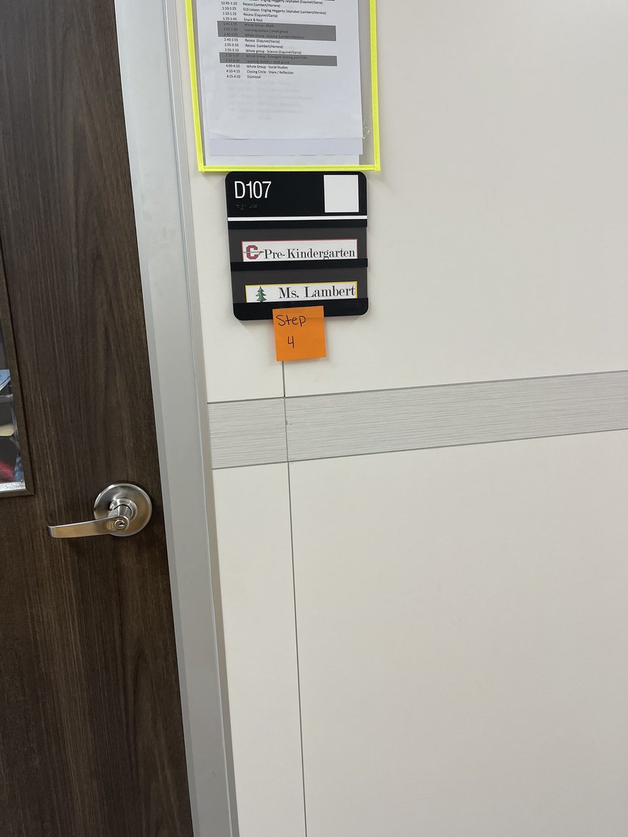 Love how Pine Burr teachers advertise the step they are working on to grow their EB strategies! <a href="/ClevelandISDTX/">Cleveland ISD</a> <a href="/MrsSilva75/">Ana Silva</a>