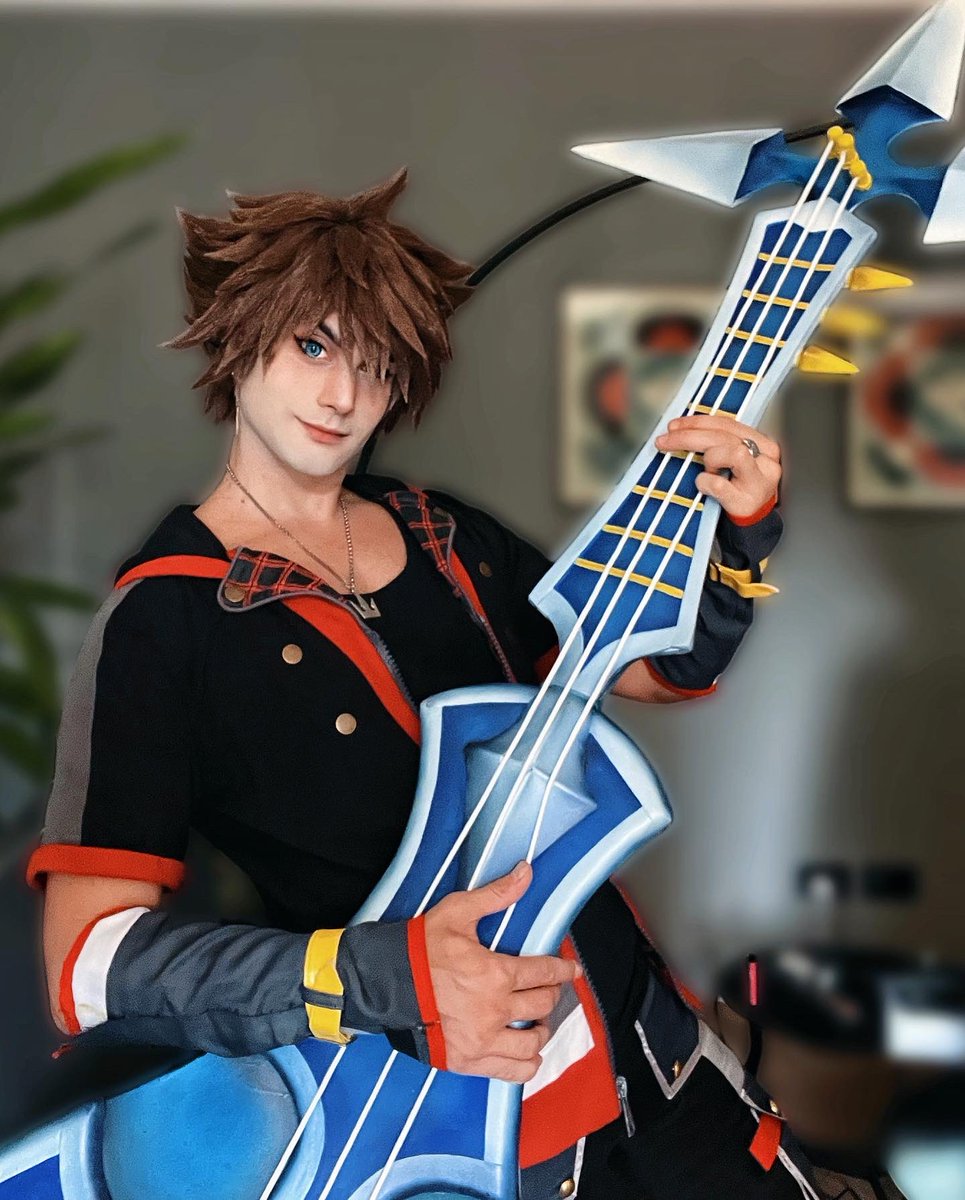 marklykos's tweet photo. Dance Water Dance 🎵🎶💦🌊

Sora stealing Demyx’s Noody Weapon 🤣

#Soracosplay #sorakh #kingdomheartscosplay #kingdomhearts #kingdomhearts3 #kingdomhearts2 #squareenix #sora #demyx #kingdomheartsmemes #kingdomheartsfanart https://t.co/LC6xcxXxgh