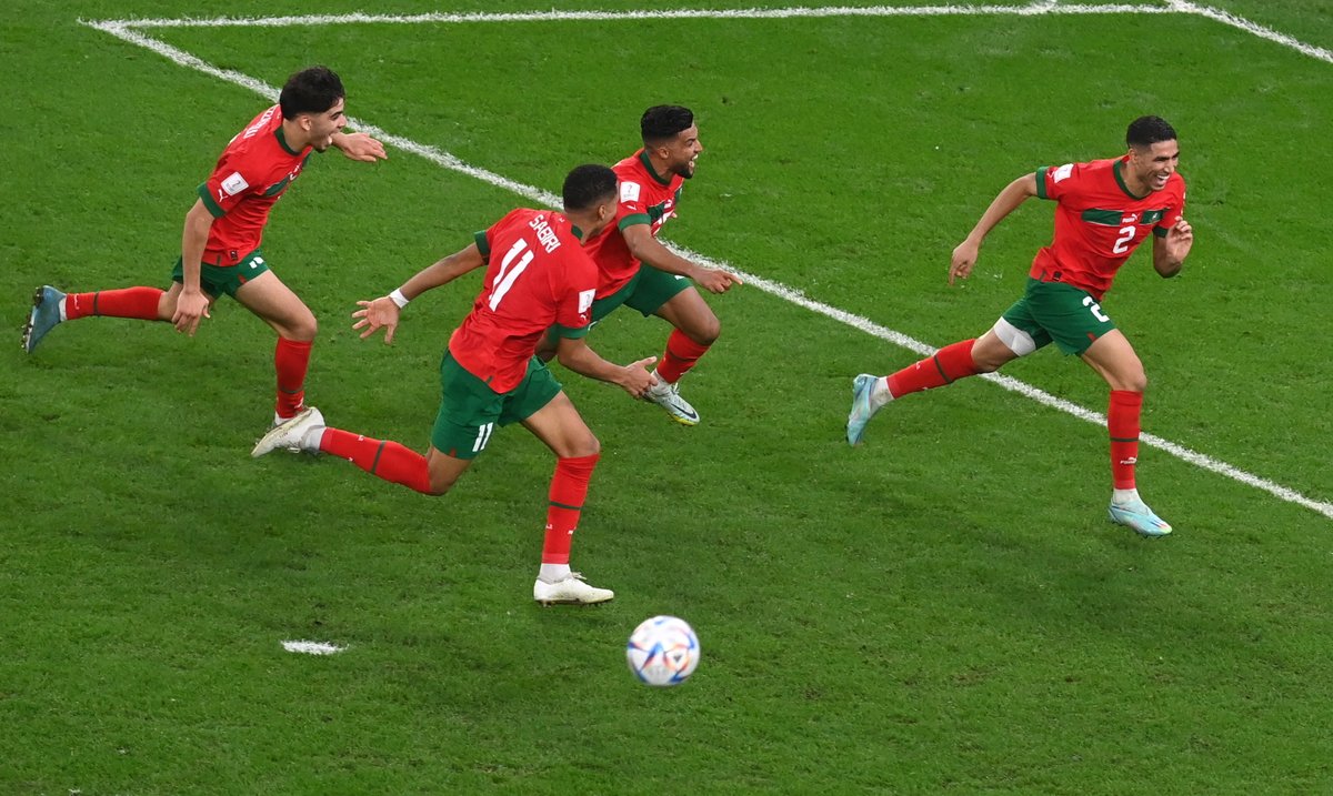 CAF_Online's tweet photo. That quarter-final feeling 🥳

The Moroccan stars engraved their names in #FIFAWorldCup history 🦁 

#FridayFeeling | @EnMaroc https://t.co/pF3meLjNBS