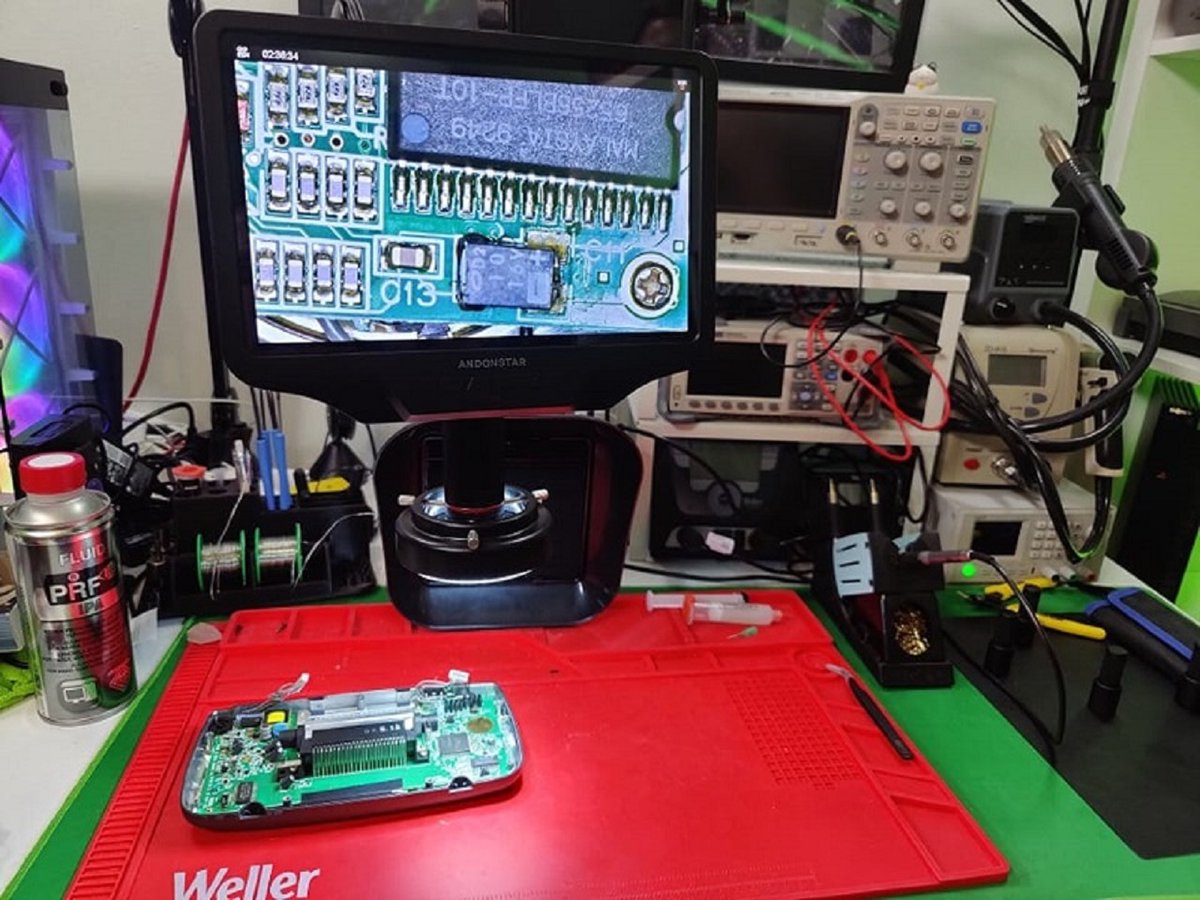 TzibuTwitch's tweet photo. Oh yeah. I started those fixing/moding streams this fall. I've uploaded some of those streams into my YT and. Check it out!

https://t.co/c0oROyHpp5

#tzibu #twitchaffiliate #twitchtv #retrogames #twitch #retrogamer #fixing #soldering #atari #gamegear #modding #mcwill #sega https://t.co/5GPzOfrKk4