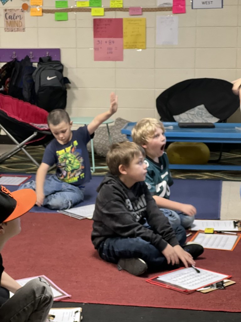 GR8Day2BaPirate's tweet photo. Mrs. Huddleston's class is working on strategies to best figure out what number the tick marks represent on number lines. #Gr8Day2BaPirate #ReadEveryNight https://t.co/MhkcjxvZ7o