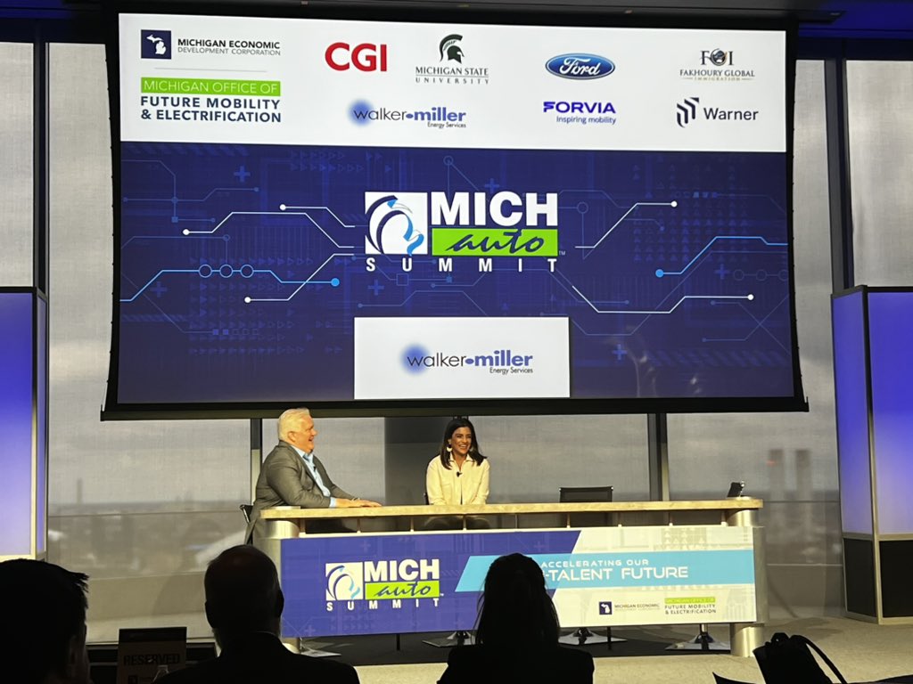 MichAuto's tweet photo. MICHauto’s @glennrstevens and Deena Ahmed, VP of strategy, policy, and sustainability @ournextenergy1, take the stage for a one-on-one to discuss “Building an Innovation Company and Culture.” Thank you for sponsoring @energybillsave. #MAS2022 https://t.co/1tWtxHYQ6Q