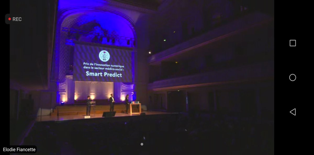 Nissabenz's tweet photo. #TalentsESante2022
Prix de l'innovantion dans le secteur médico-social
Félicitations à #SmartPredict 🎊🏆
Application pour identifier la fragilité des patients
#mbadmb #hcsmeufr https://t.co/QhvFywh8Zq
